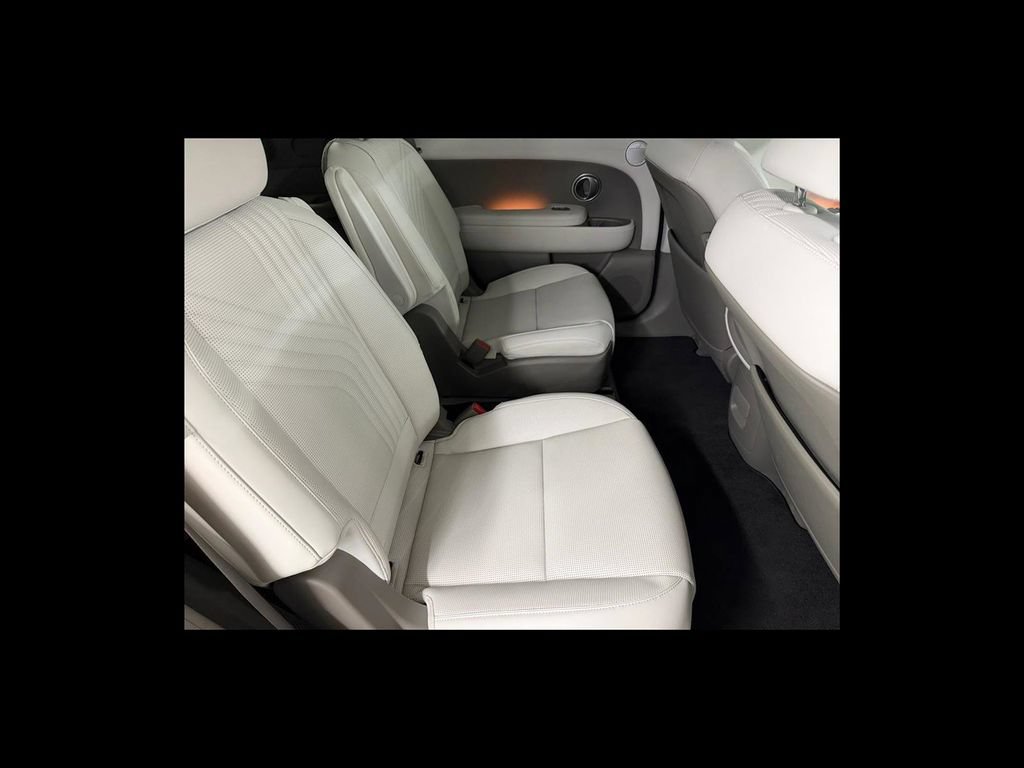 Used 2026 Hyundai Palisade SEL Premium AWD/4WD image 19