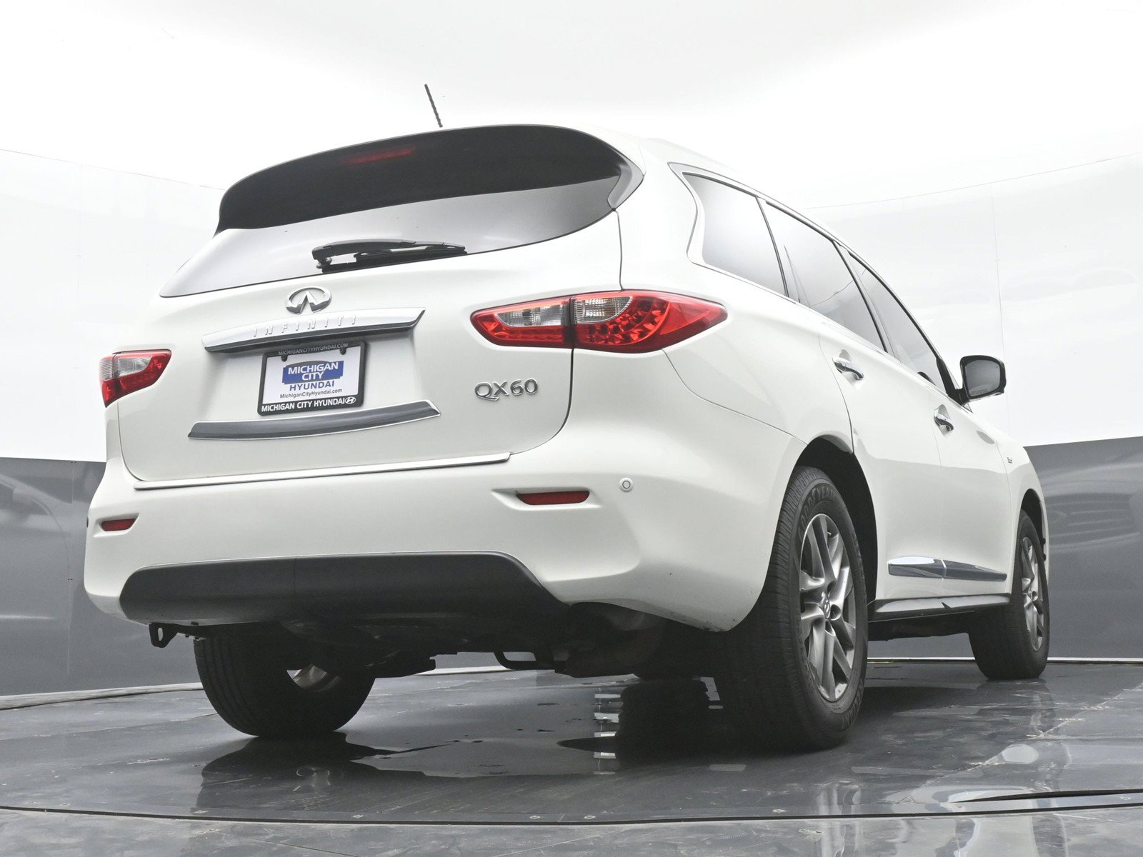 Used 2015 INFINITI QX60 FWD w/ Premium Plus Package image 40