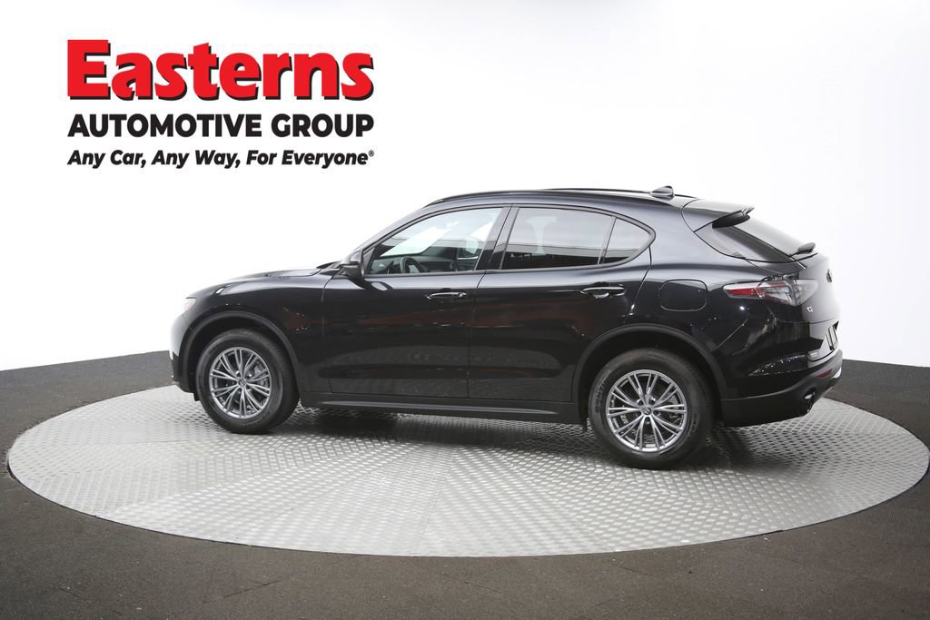 Used 2024 Alfa Romeo Stelvio Sprint image 62