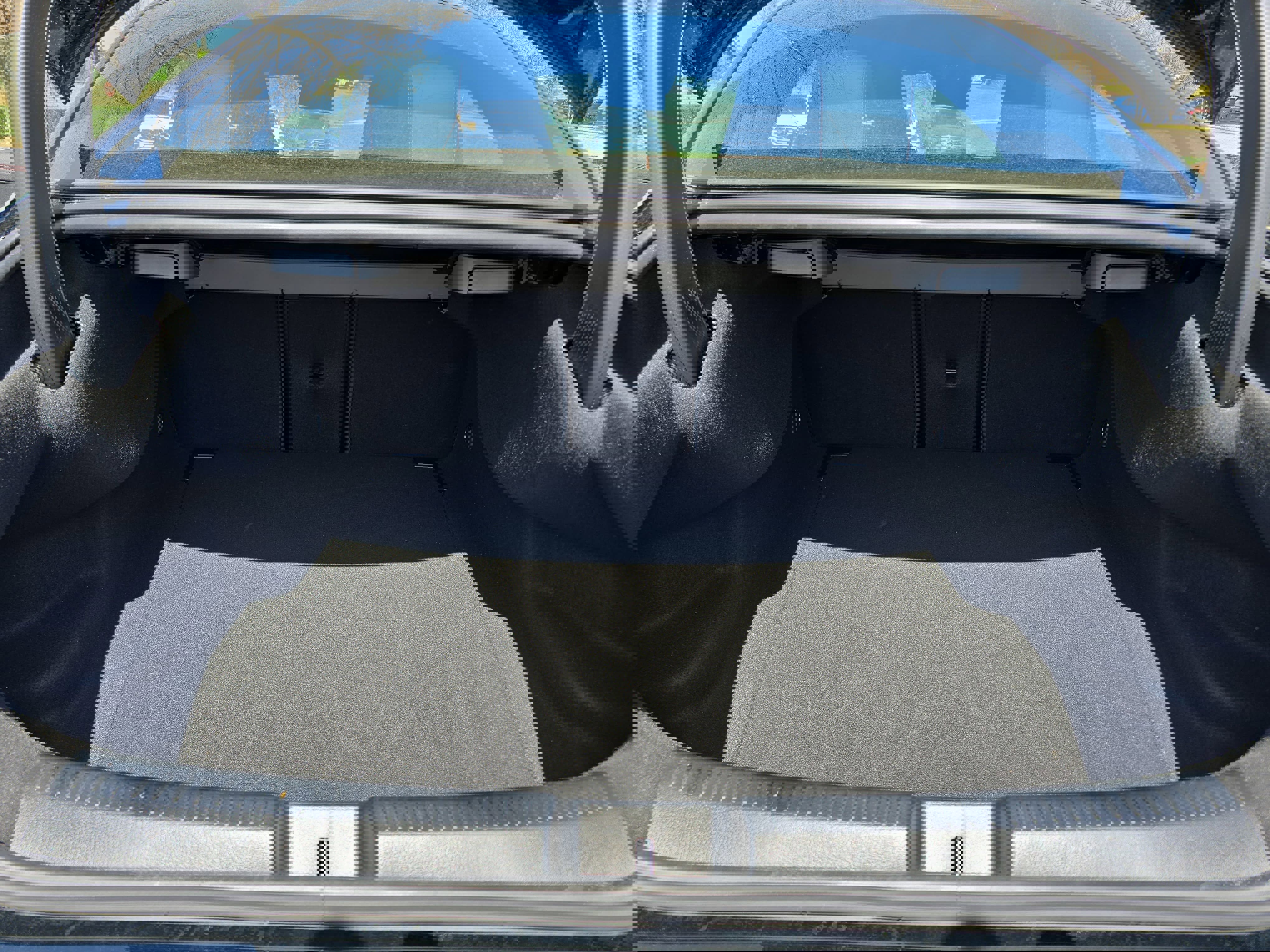 Used 2025 Mercedes-Benz CLA 250 image 12