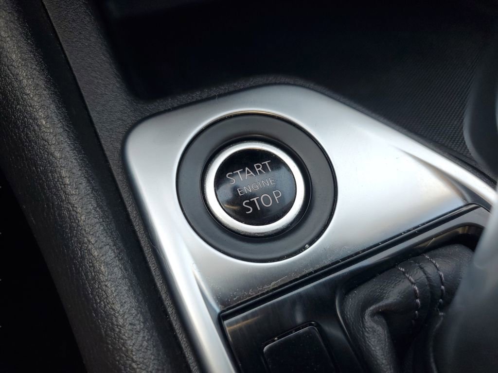 Used 2020 Nissan Sentra SV FWD image 20