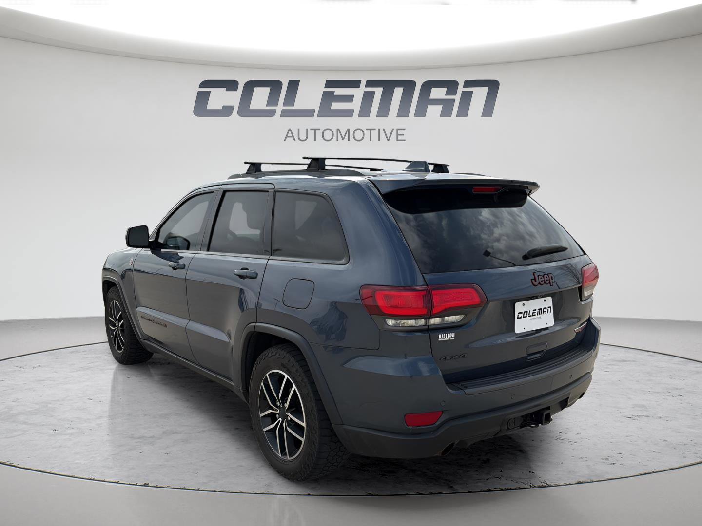 Used 2020 Jeep Grand Cherokee Trailhawk AWD/4WD image 3