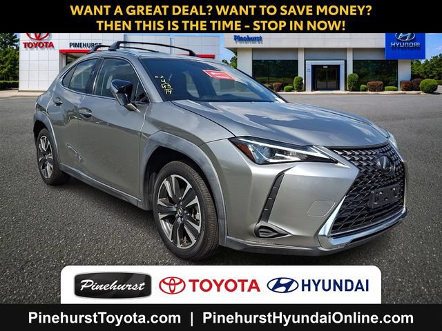 Used 2019 Lexus UX 200 w/ Accessory Package 2