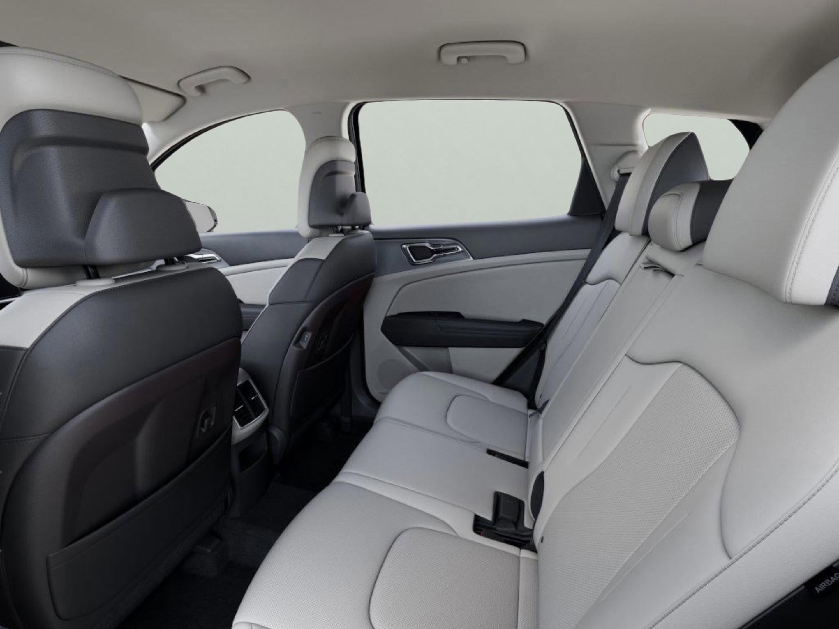 New 2026 Kia Sportage EX image 14