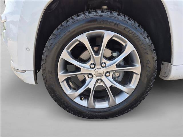 Used 2020 Jeep Grand Cherokee Summit w/ Platinum Series Group AWD/4WD image 22