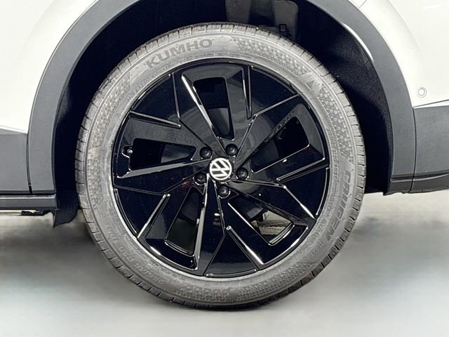 New 2026 Volkswagen ID.4 Pro S AWD/4WD image 31