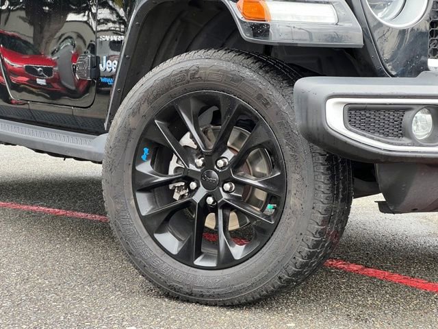 Used 2022 Jeep Wrangler Unlimited Sahara image 2