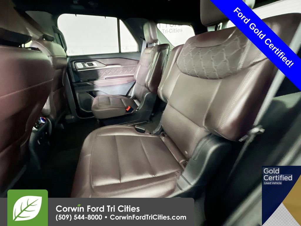 Used 2025 Ford Explorer Platinum w/ Ultimate Package AWD/4WD image 27