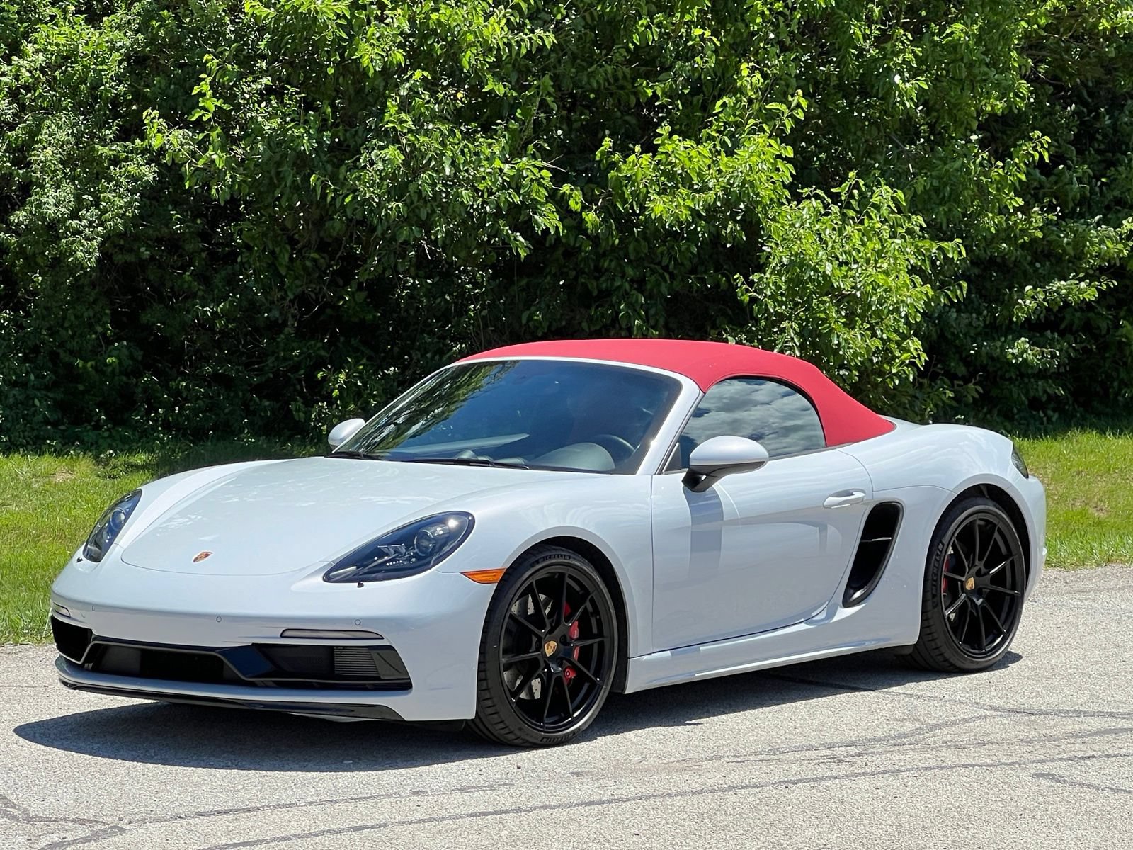 Certified 2025 Porsche 718 Boxster GTS RWD image 14