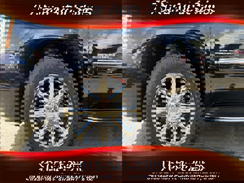 Used 2014 GMC Yukon XL Denali image 29