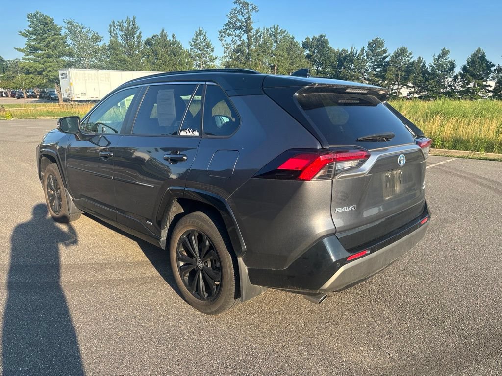 Used 2024 Toyota RAV4 XSE AWD/4WD image 5
