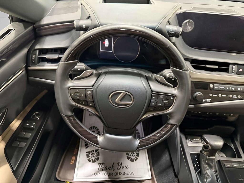 Used 2019 Lexus ES 350 w/ Accessory Package FWD image 21