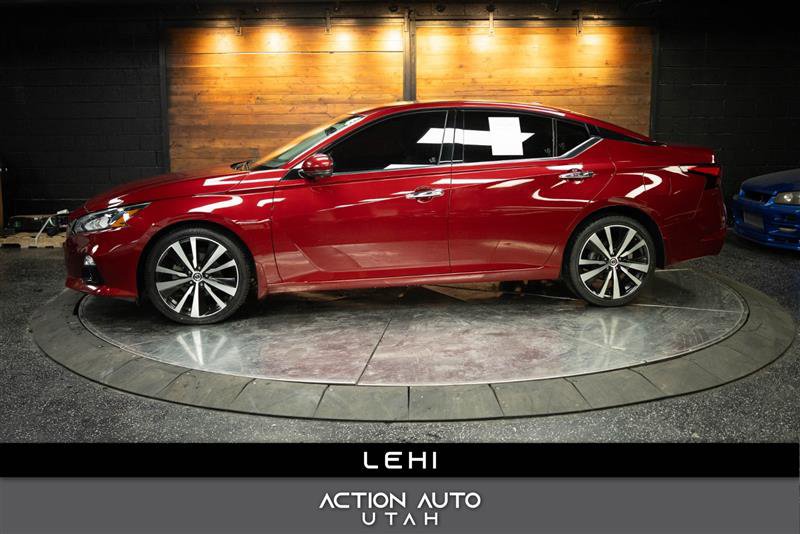 Used 2019 Nissan Altima 2.5 Platinum image 1