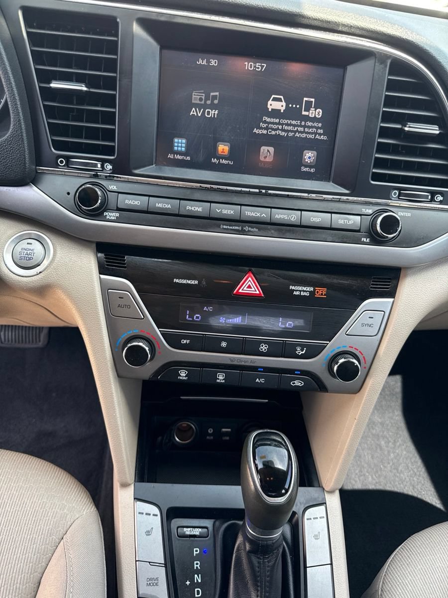 Used 2017 Hyundai Elantra SE w/ SE A/T Tech Package 03 FWD image 13
