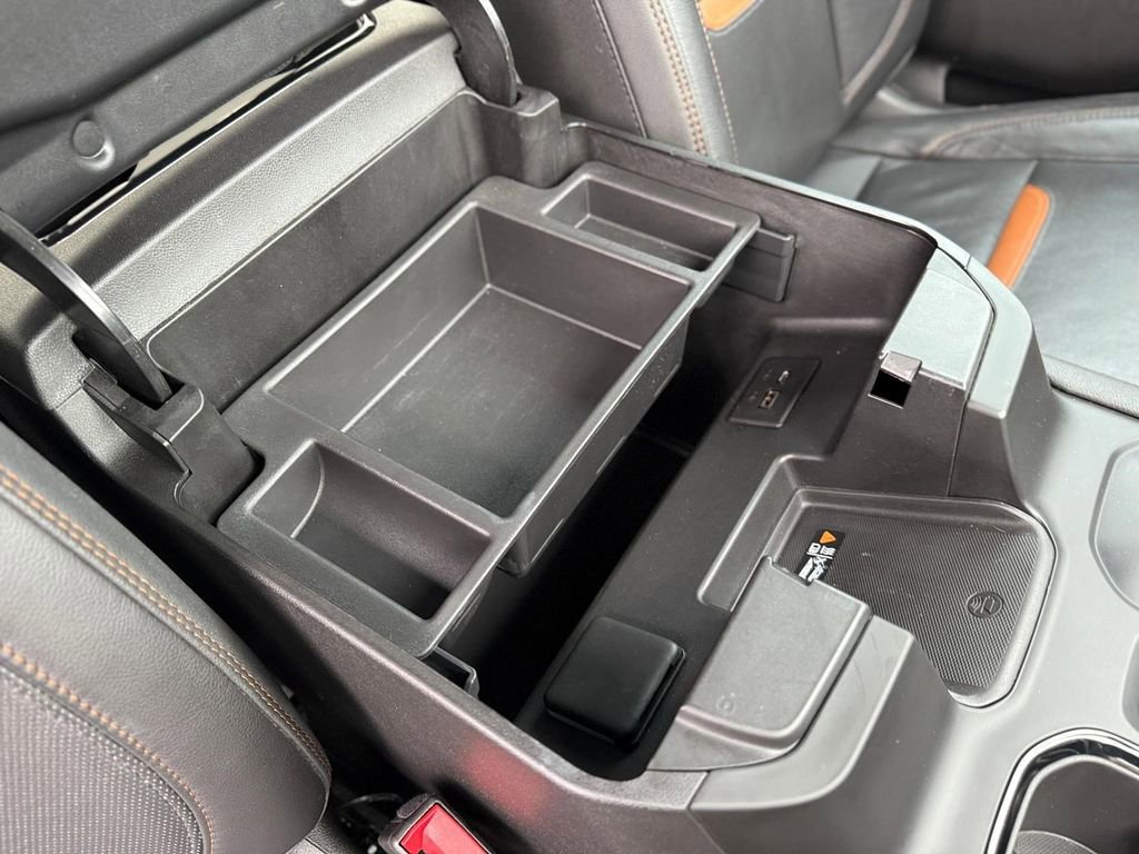 Used 2022 GMC Sierra 1500 AT4 w/ AT4 Preferred Package image 31