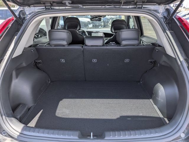 Used 2025 Kia Niro EX Touring FWD image 12