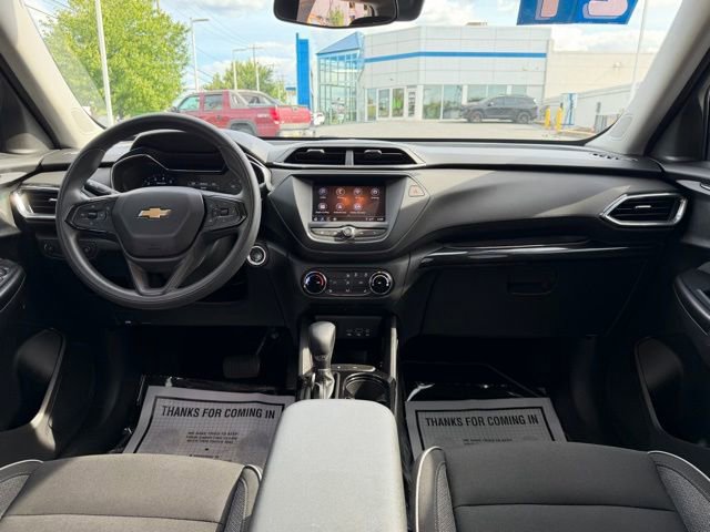 Used 2021 Chevrolet TrailBlazer LT FWD image 4