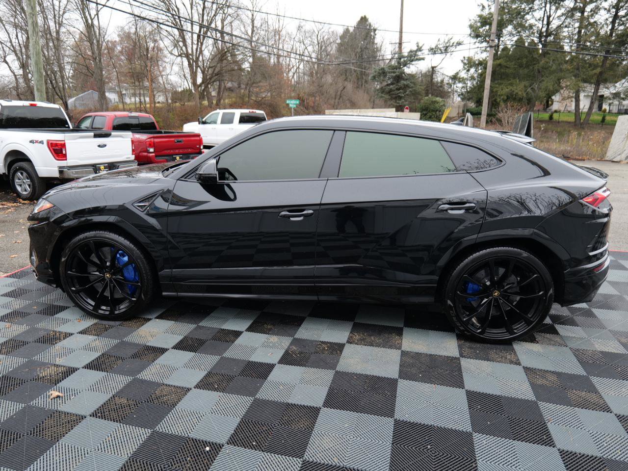 Used 2021 Lamborghini Urus AWD/4WD image 8