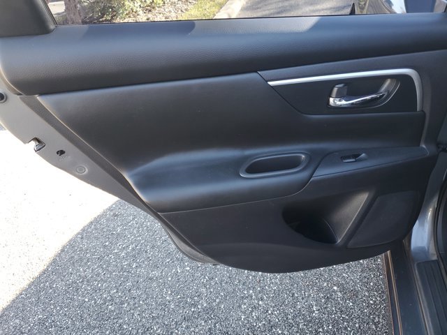 Used 2017 Nissan Altima 2.5 SR image 13