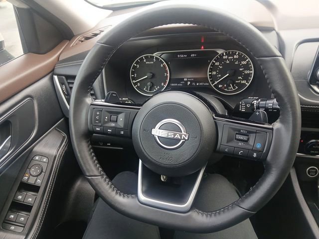 Used 2023 Nissan Rogue SV w/ SV Premium B Package AWD/4WD image 14