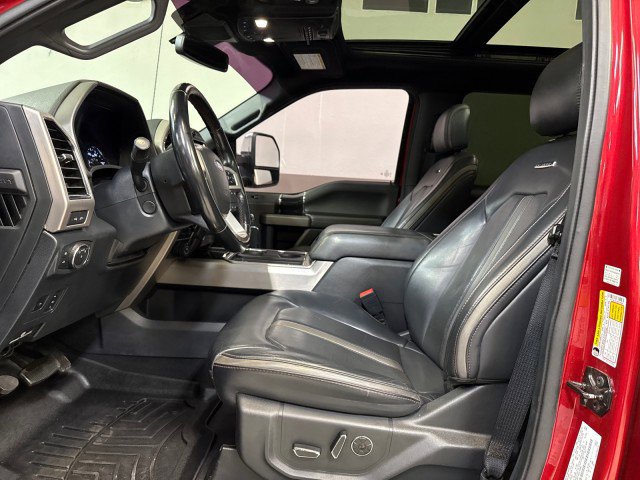 Used 2022 Ford F250 Platinum w/ FX4 Off-Road Package image 13