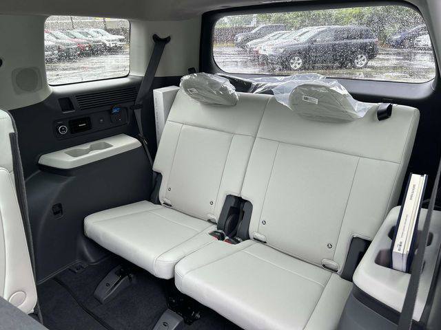 New 2026 Hyundai Santa Fe Calligraphy AWD/4WD image 6