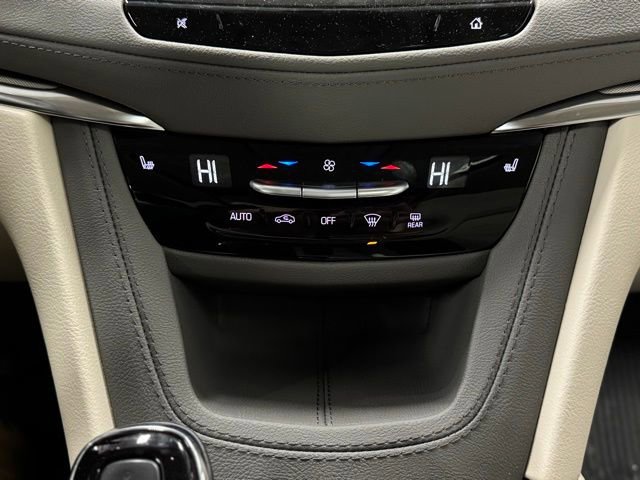 Used 2023 Cadillac XT5 Premium Luxury image 32