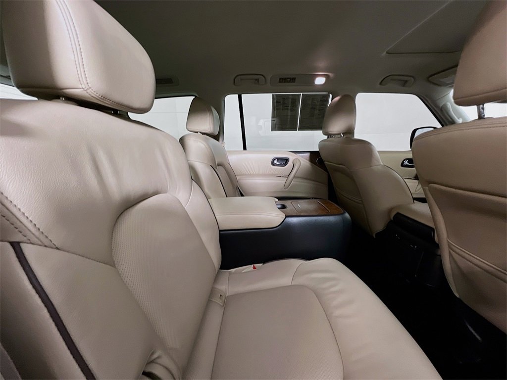 Used 2024 Nissan Armada SL w/ Captain's Chairs Package image 29