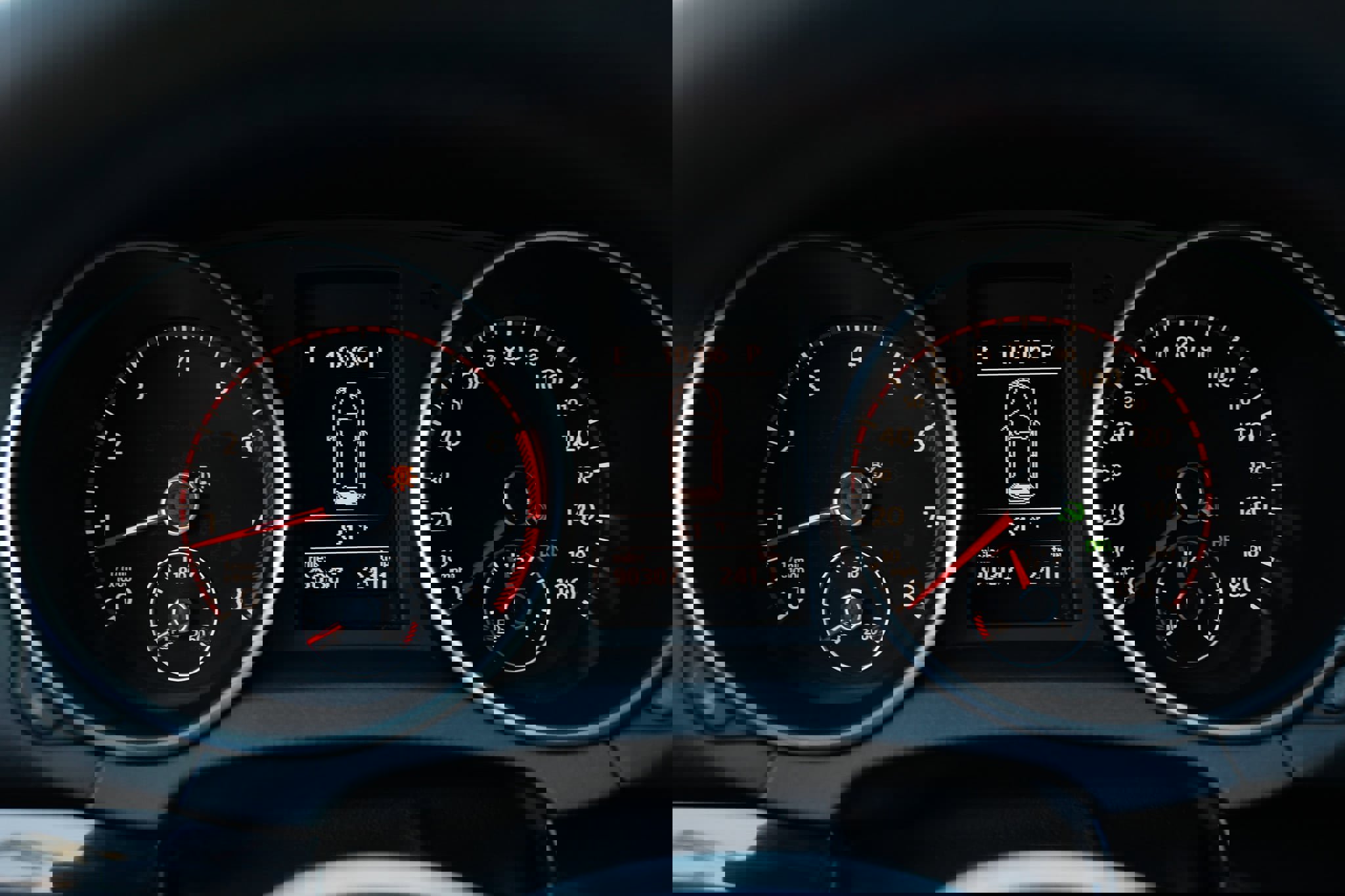 Used 2012 Volkswagen GTI 2-Door image 31