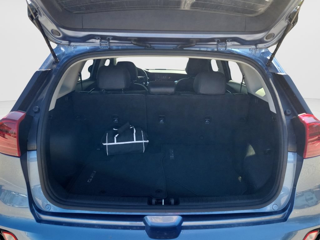 Used 2022 Kia Niro EX FWD image 9
