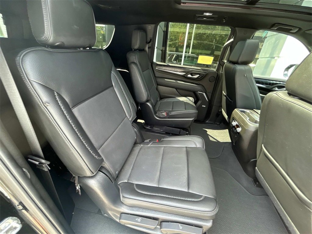 Used 2022 GMC Yukon XL Denali image 18