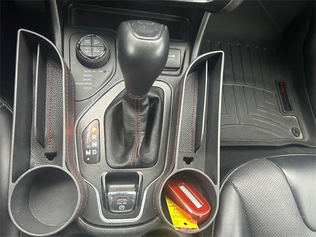 Used 2021 Jeep Cherokee Trailhawk w/ Premium Leather Package image 28