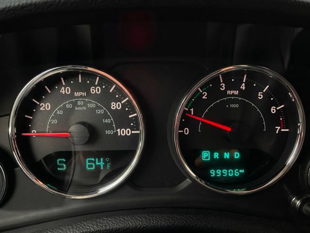 Used 2015 Jeep Wrangler Sport AWD/4WD image 13