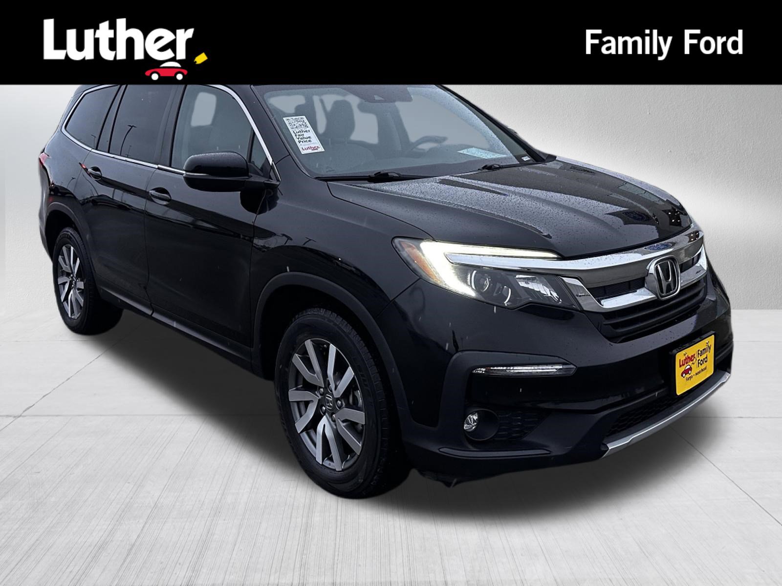 Used 2020 Honda Pilot EX image 1