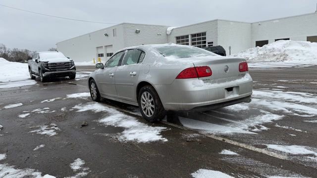 Used 2011 Buick Lucerne CXL image 10