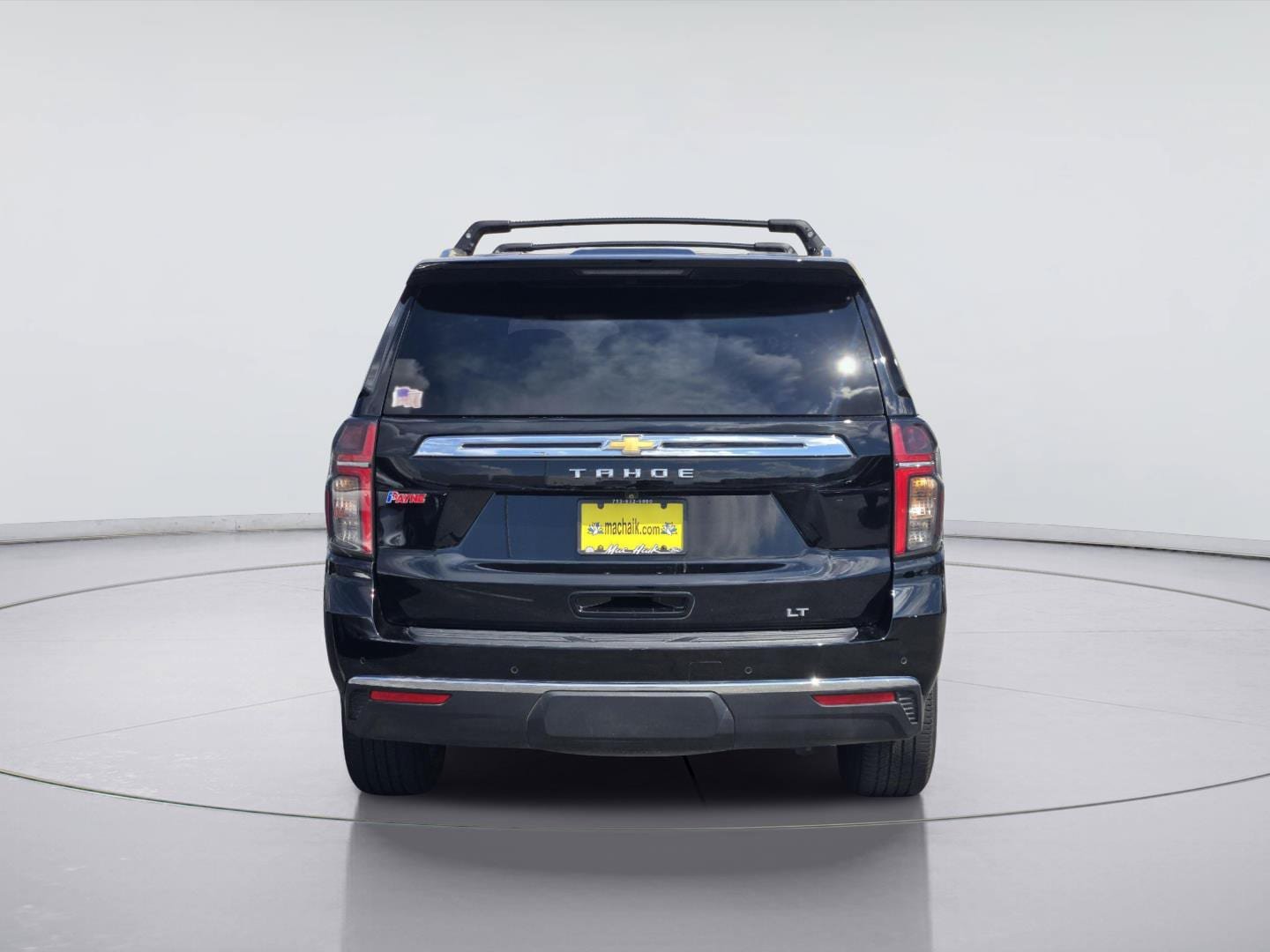 Used 2024 Chevrolet Tahoe LT w/ Luxury Package RWD image 7