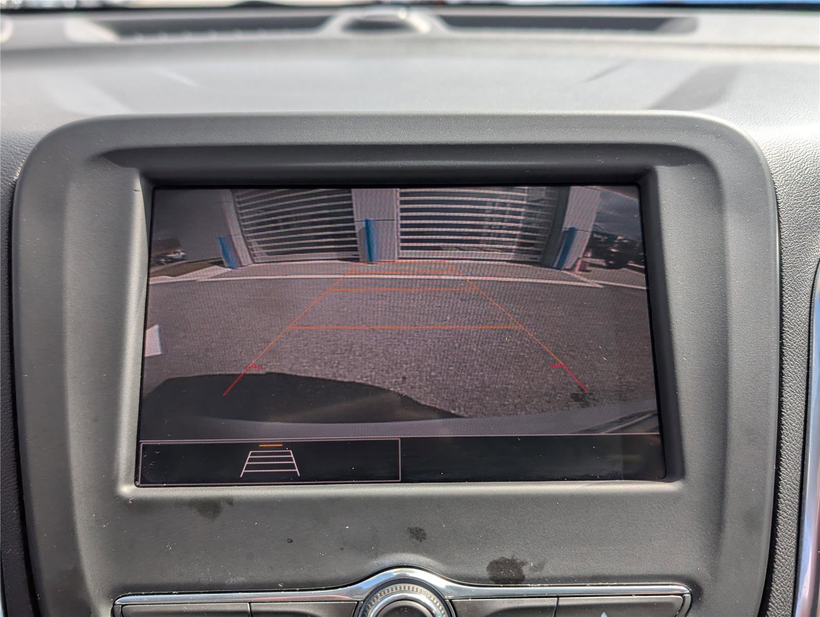 Used 2022 Chevrolet Equinox LT image 29