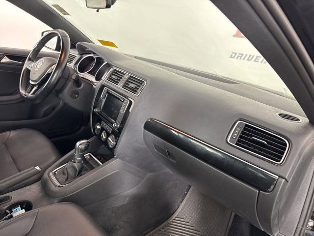 Used 2018 Volkswagen Jetta Sport image 17