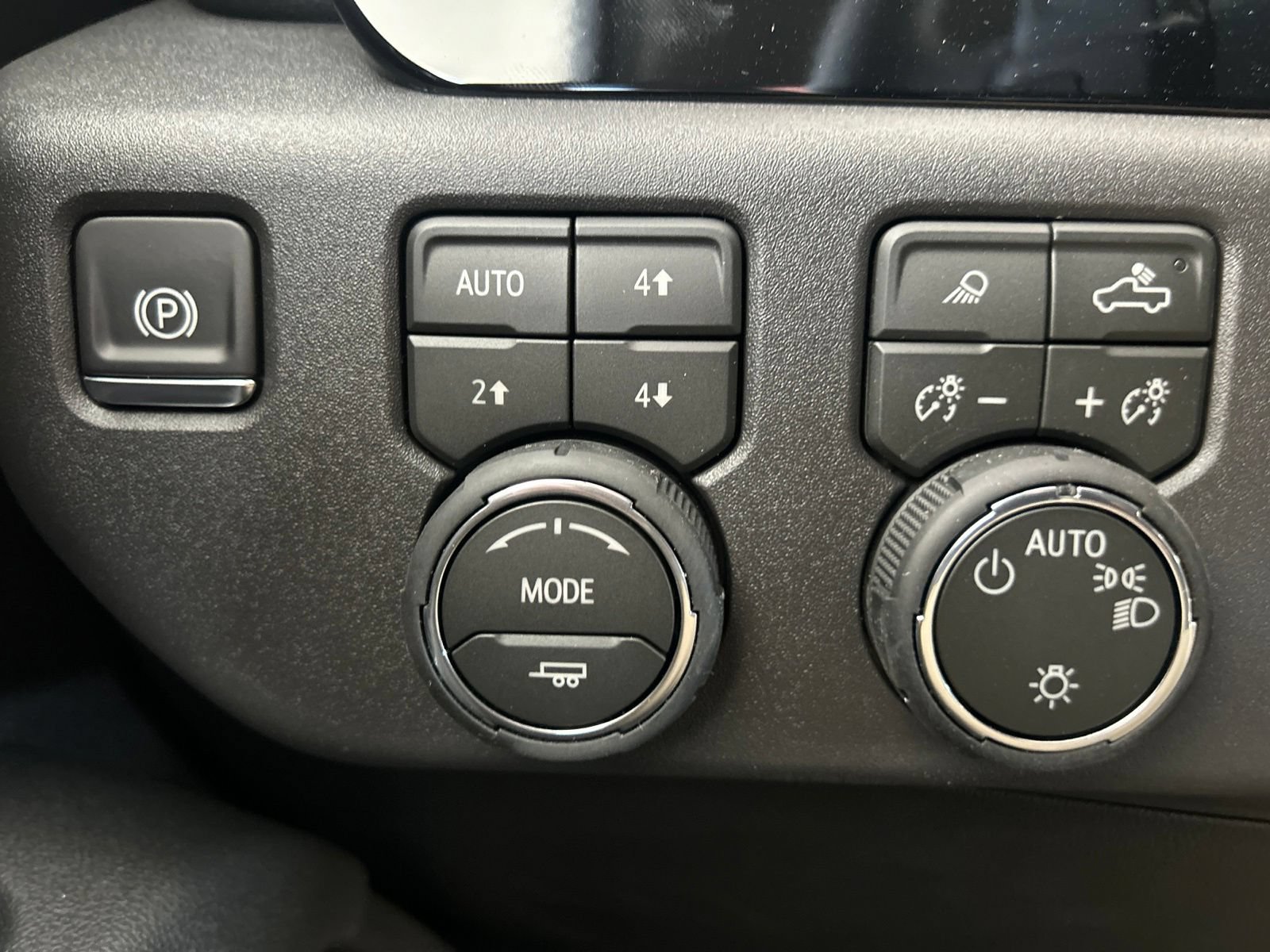 New 2026 Chevrolet Silverado 1500 LT w/ Texas Edition Plus AWD/4WD image 20
