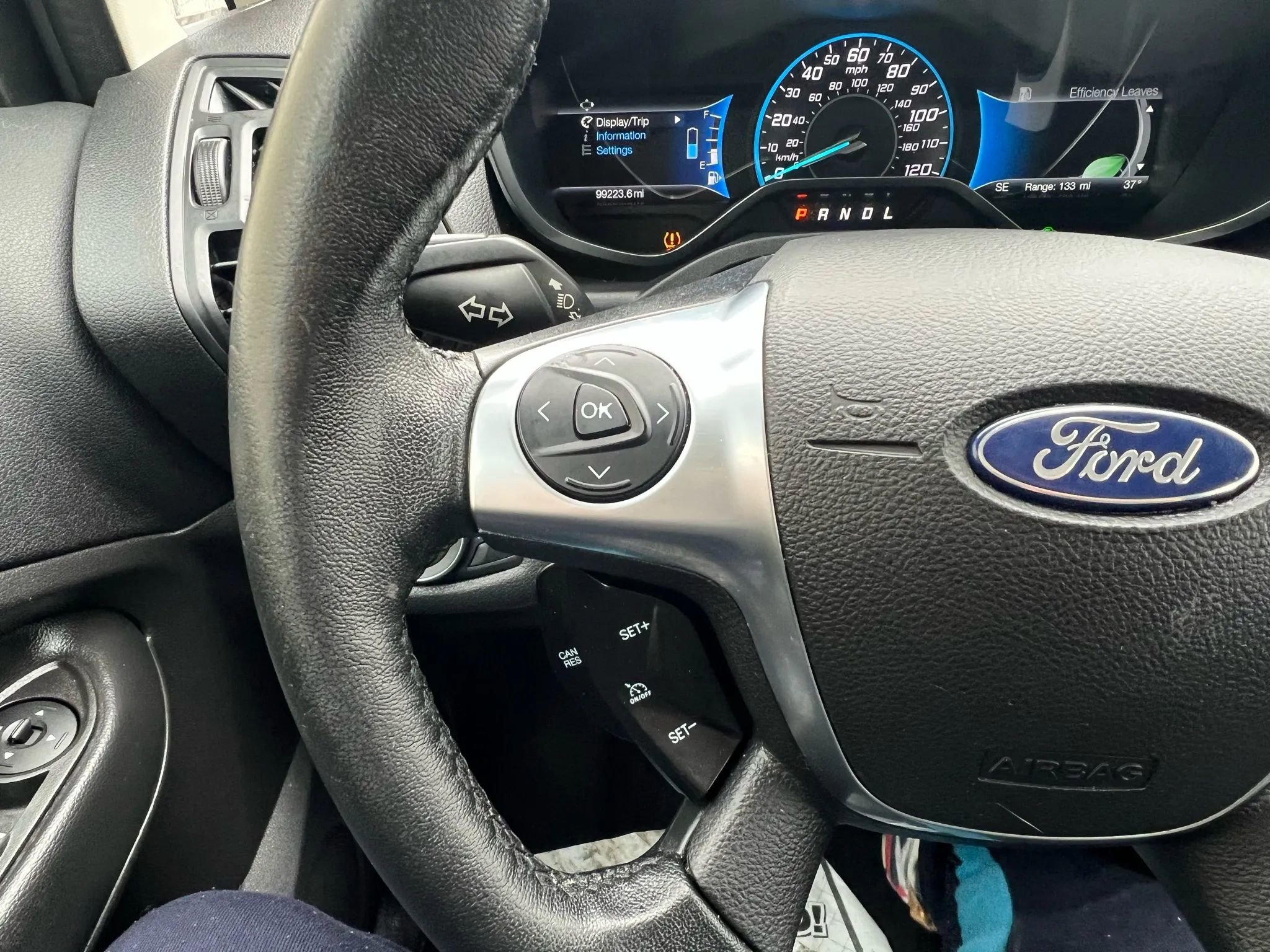 Used 2017 Ford C-MAX SE w/ Equipment Group 202A FWD image 14