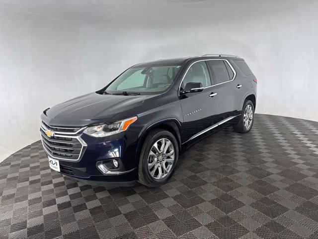 Used 2020 Chevrolet Traverse Premier w/ LPO, Roadside Safety Package AWD/4WD image 3