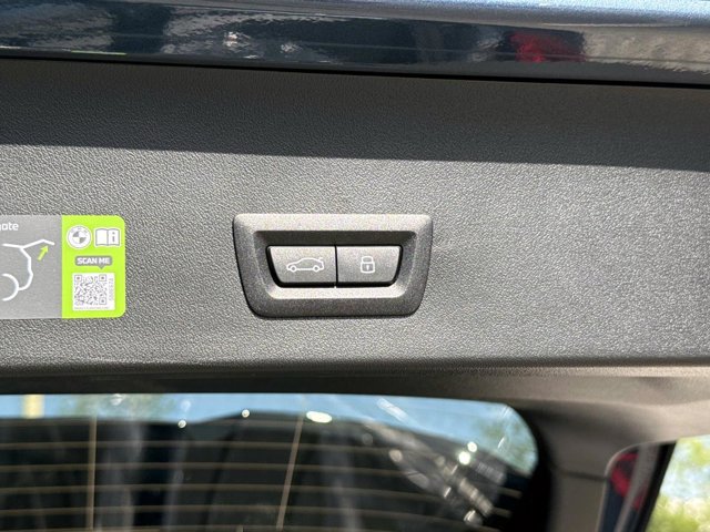 New 2026 BMW X3 xDrive30 w/ Premium Package image 12