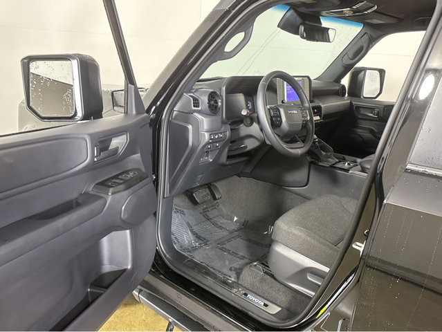 Used 2025 Toyota Land Cruiser image 2