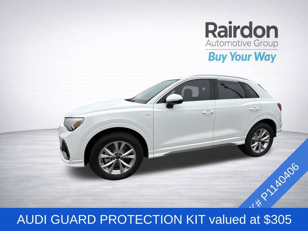 Used 2023 Audi Q3 2.0T Premium w/ Convenience Package AWD/4WD image 3