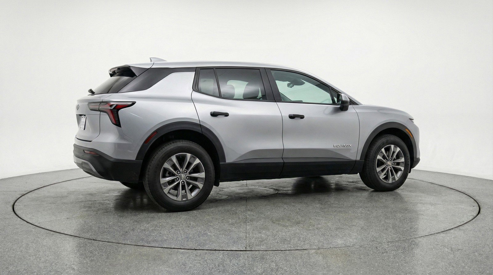 Used 2025 Chevrolet Equinox LT image 9