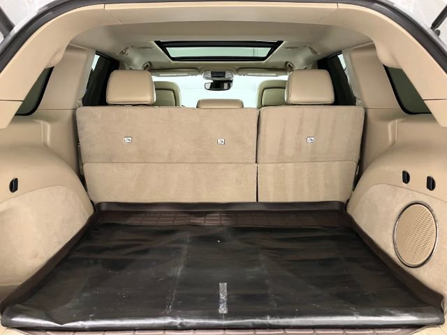 Used 2017 Jeep Grand Cherokee Overland w/ Jeep Active Safety Group image 46