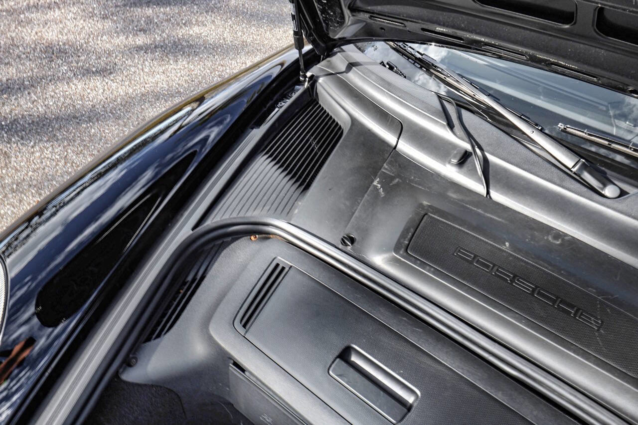 Used 2006 Porsche 911 Carrera image 75