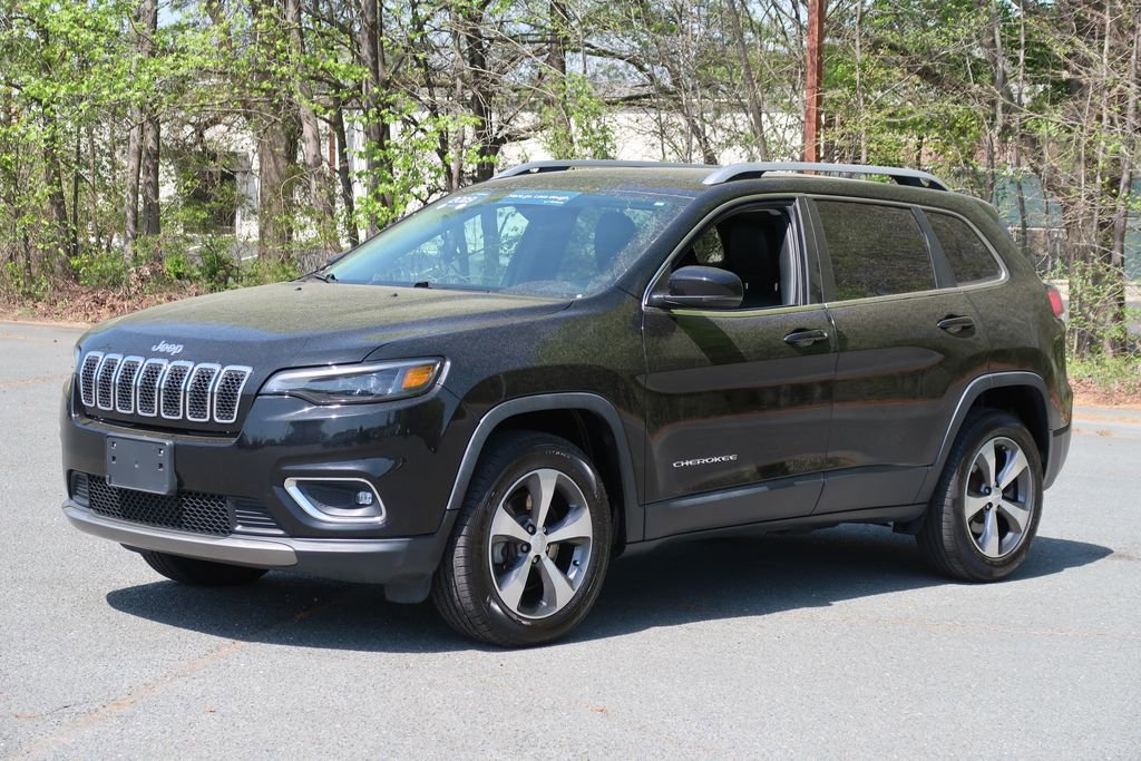 Used 2019 Jeep Cherokee Limited image 1