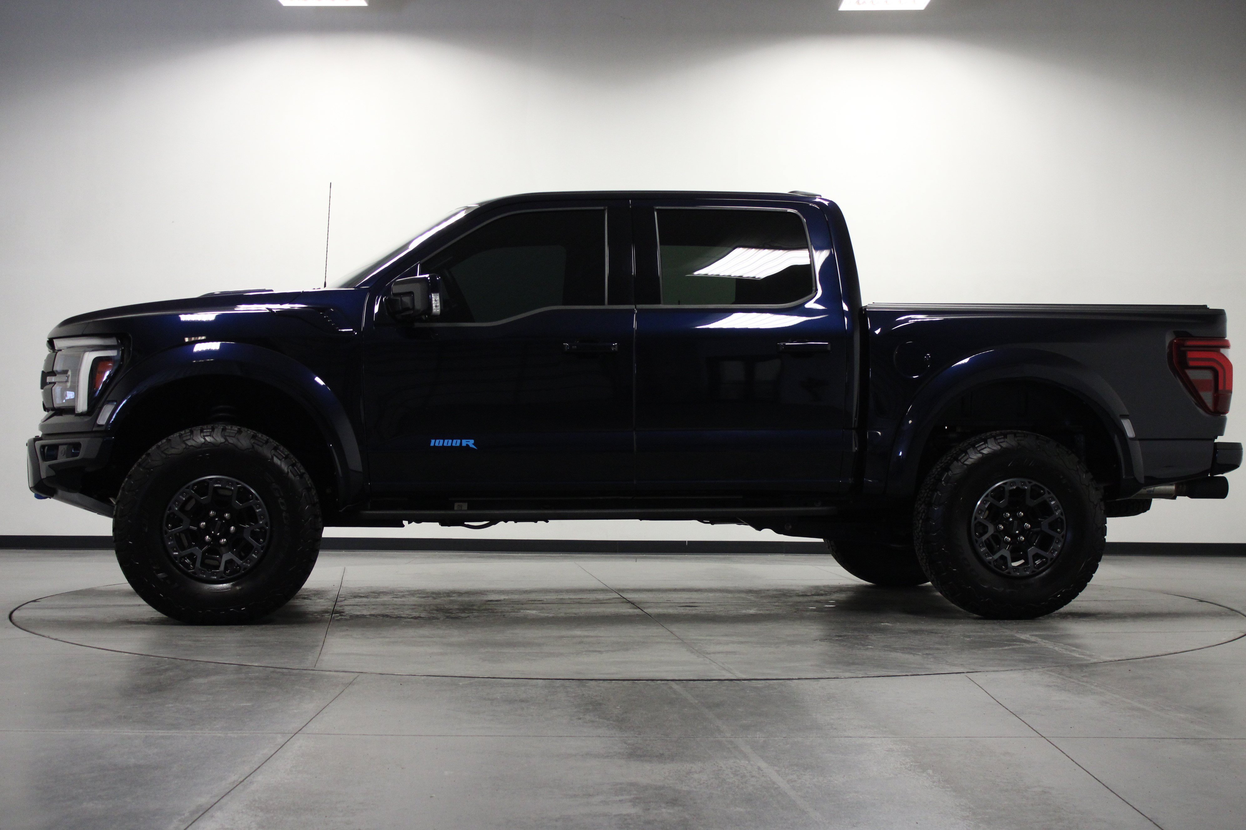 Used 2025 Ford F150 Raptor w/ Equipment Group 803A Raptor R AWD/4WD image 7