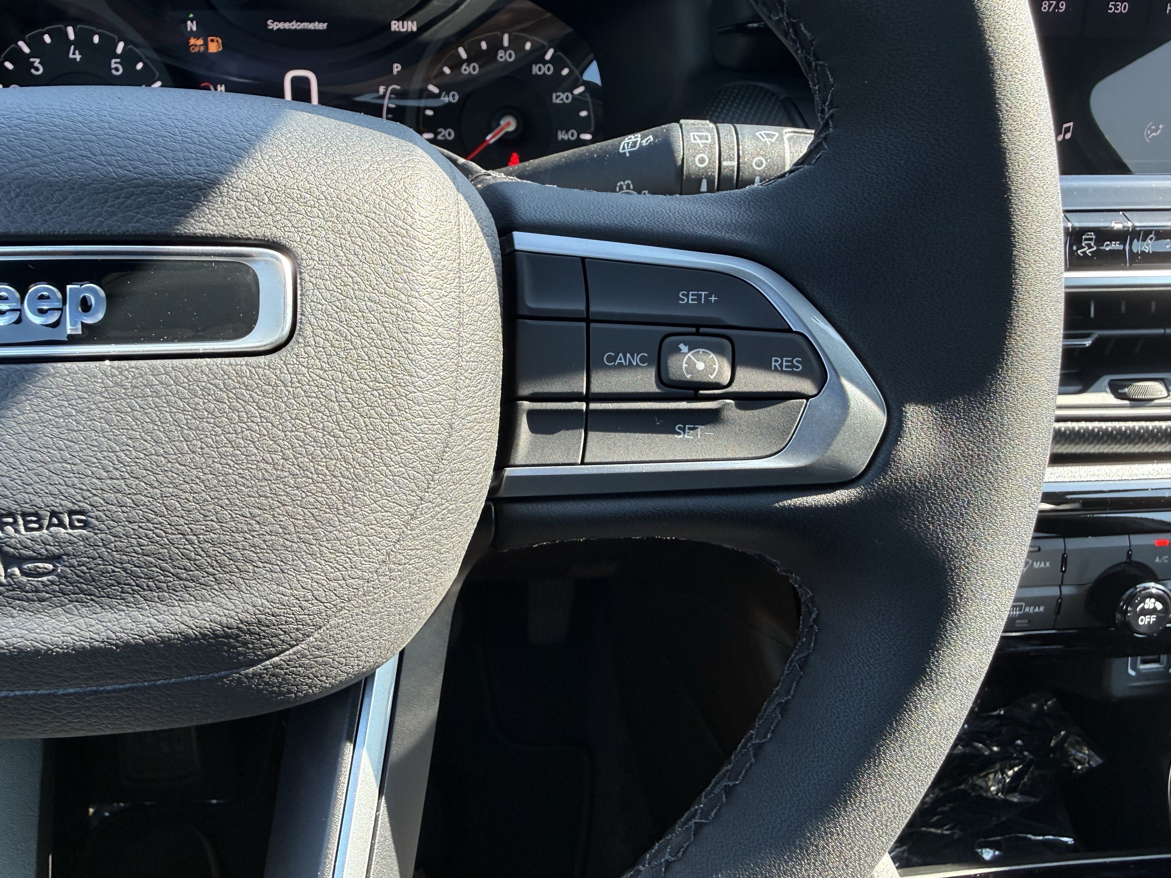 New 2026 Jeep Compass Latitude AWD/4WD image 19
